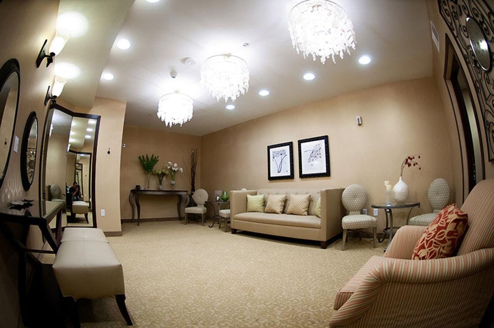 Springhill Suites By Marriott Logan Εξωτερικό φωτογραφία