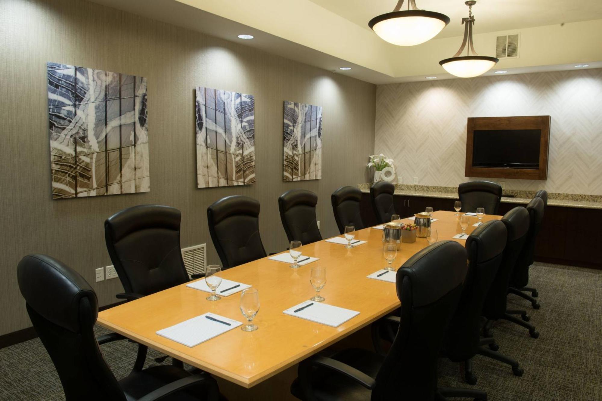 Springhill Suites By Marriott Logan Εξωτερικό φωτογραφία