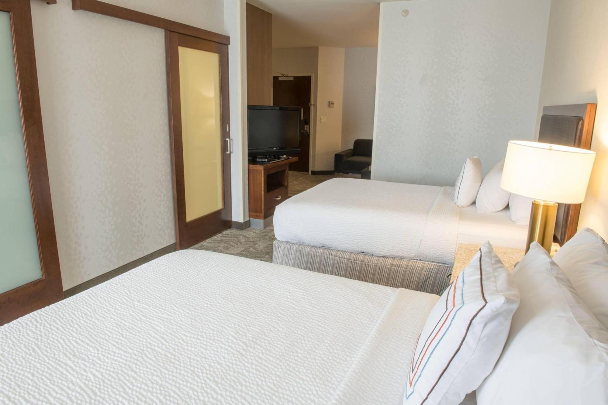 Springhill Suites By Marriott Logan Εξωτερικό φωτογραφία