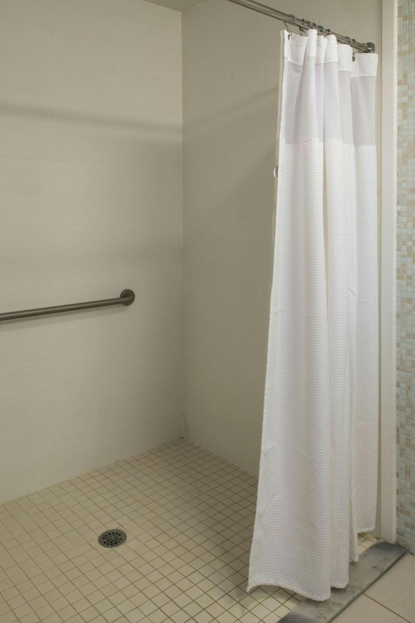 Springhill Suites By Marriott Logan Εξωτερικό φωτογραφία